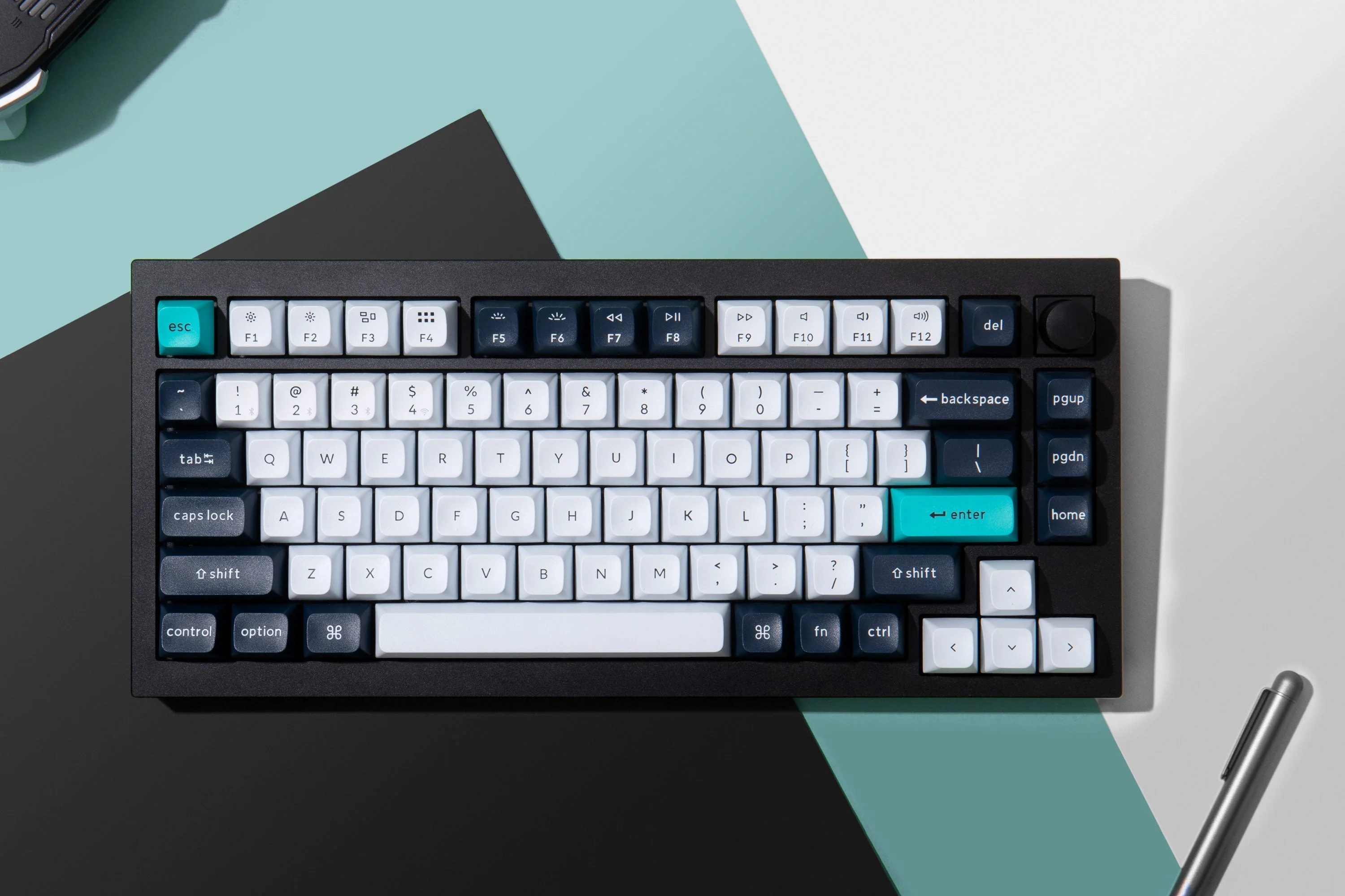 Keychron Q1 Max Wireless RGB Mechanical Keyboard, Hot-swa, Gateron